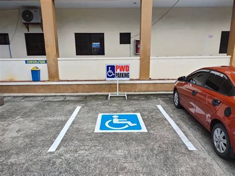 pwd parking
